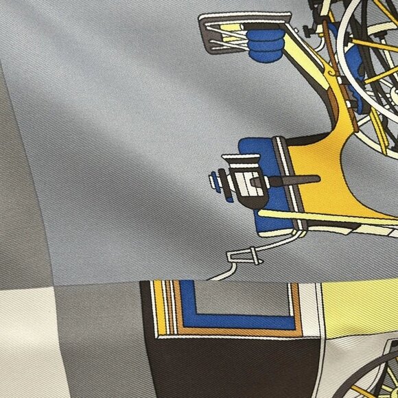 HERMES Carre 90 Navy Gray Multi Scarf 308-071225 - Picture 3 of 6